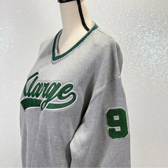 X-LARGE LINE KNIT V NECK SWEATER SIZE M - Picture 2 of 11